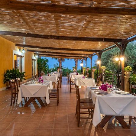 Agriturismo Borgo Degli Ulivi Canicattini Bagni Exterior foto